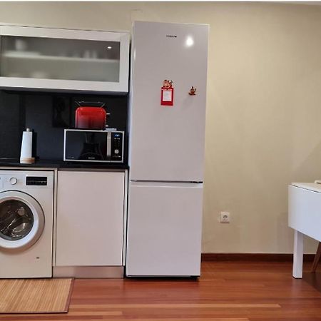 Estudio Centrico Con Terraza Xinzo de Limia Ngoại thất bức ảnh