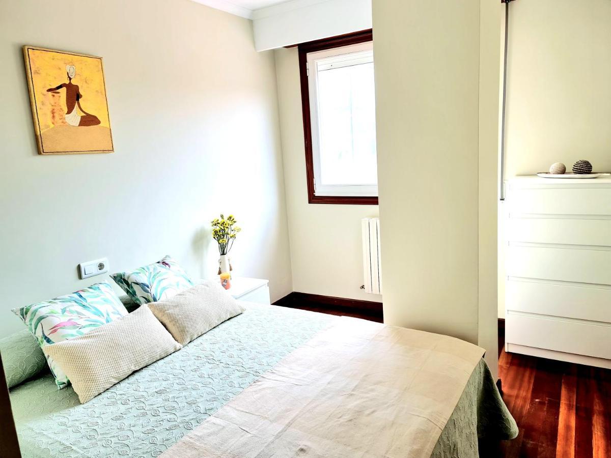 Estudio Centrico Con Terraza Xinzo de Limia Ngoại thất bức ảnh